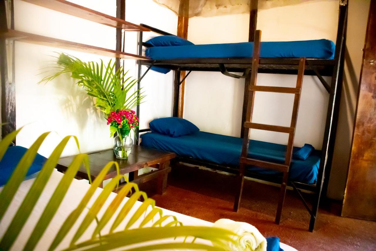 Hostal Shalom Puerto Escondido  Exterior foto