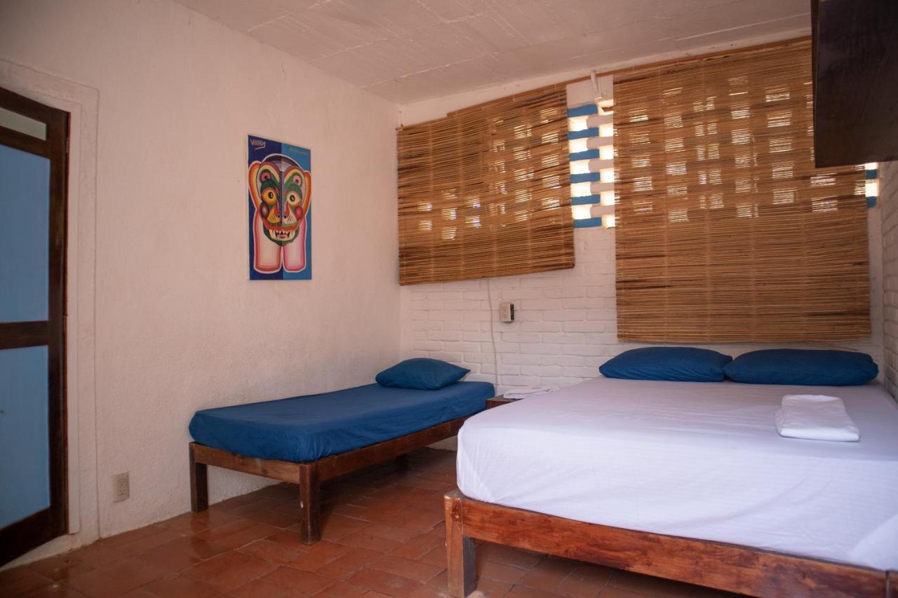 Hostal Shalom Puerto Escondido  Exterior foto